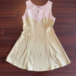 VTG 1960s Green & White Gogo Mini Dress 👗